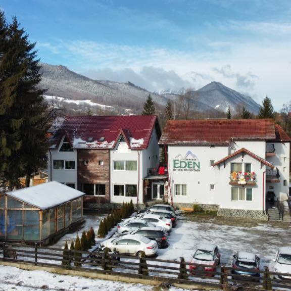 Eden By The Mountain Hotel Bran  Exterior foto